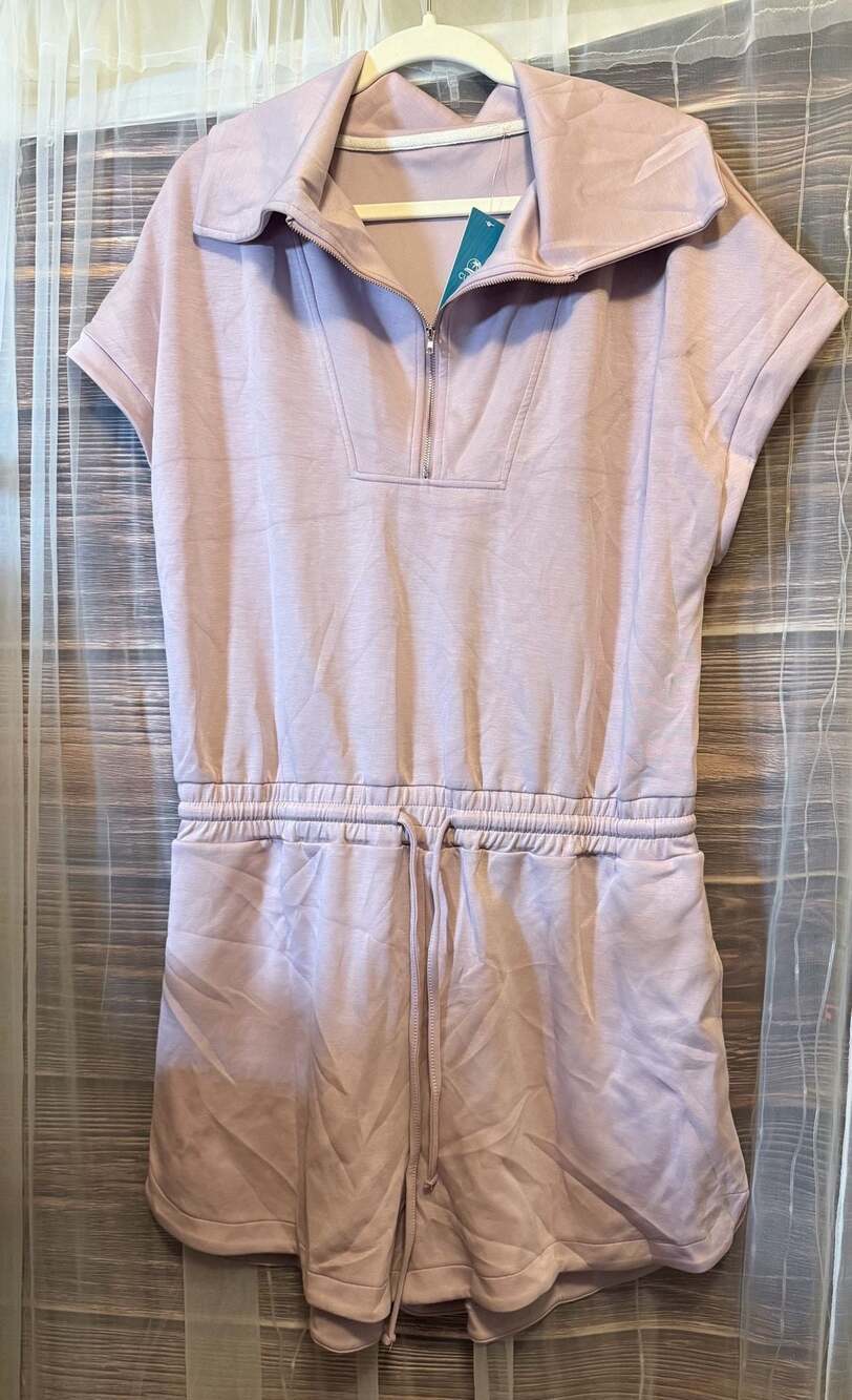 CUPSHE Short Sleeve Half-Zip Scuba Drawstring Romper